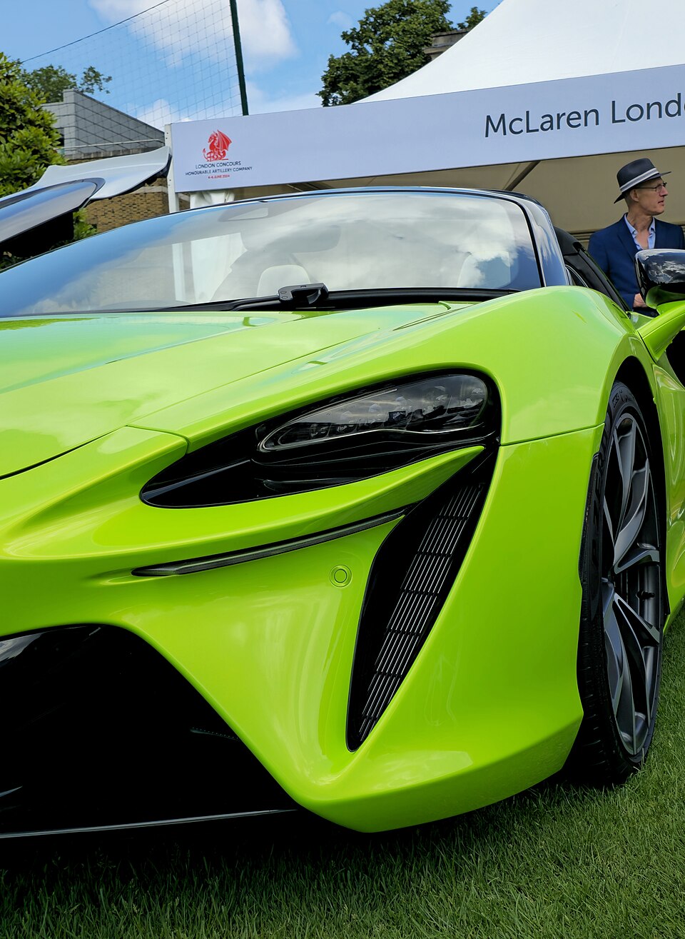 Mclaren Artura Coupe