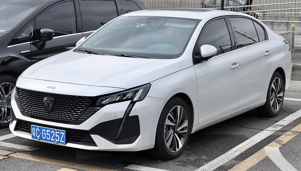 Peugeot 408