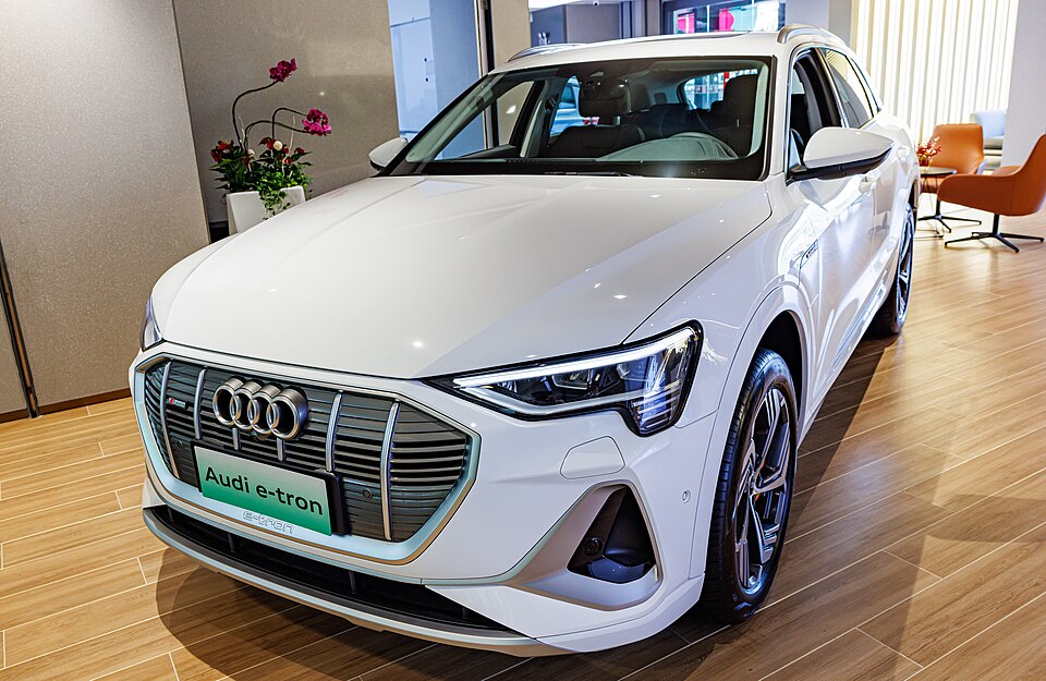 Audi Q8 50 e-tron